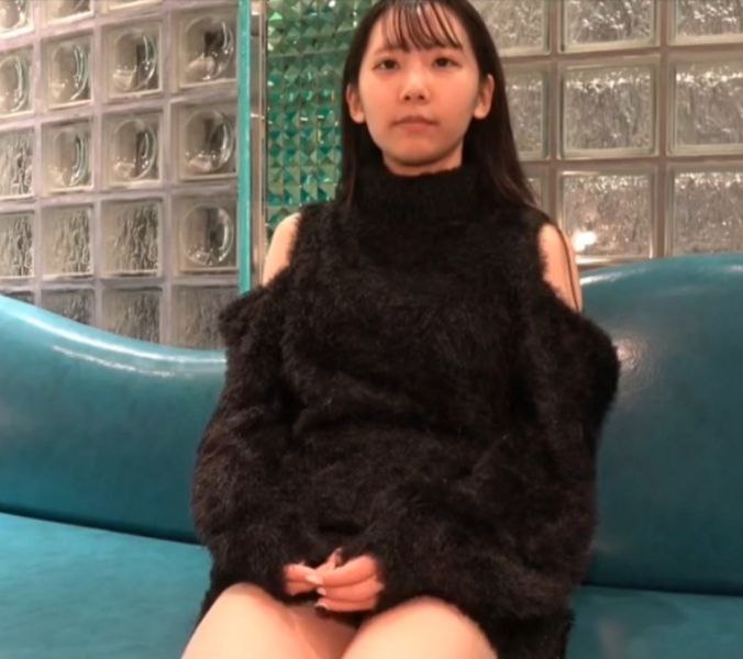 【孕味十足】怀胎四个月的小姐姐 为了赚奶粉钱真是拼了 隆起的小腹 乌黑的阴毛 香艳刺激 人气爆棚